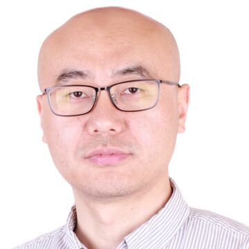 Yajin Zhouの肖像